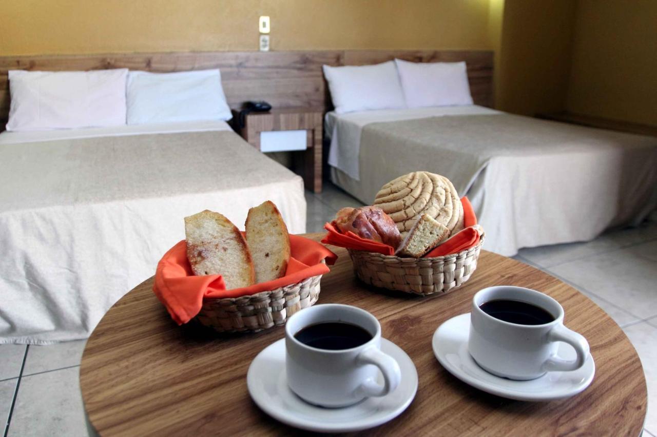 Hotel Universo Γκουανταλαχάρα Εξωτερικό φωτογραφία