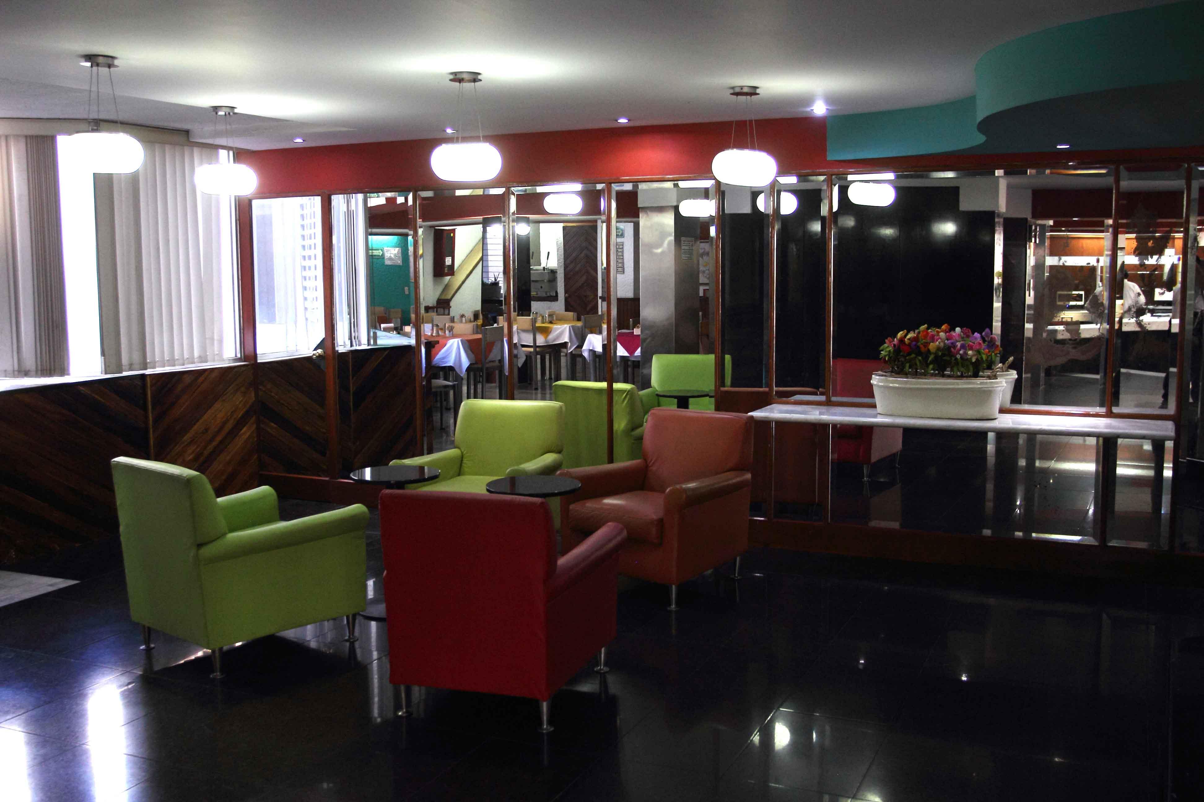 Hotel Universo Γκουανταλαχάρα Εξωτερικό φωτογραφία