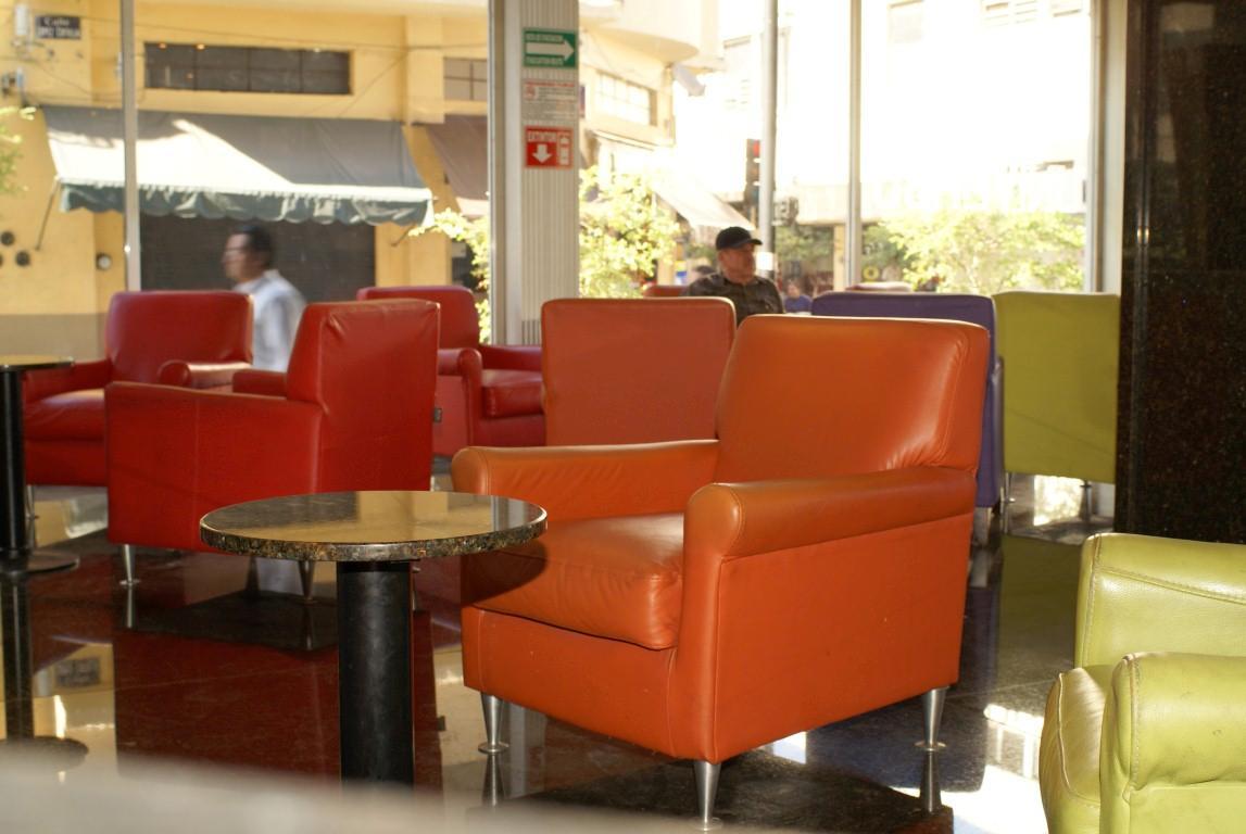 Hotel Universo Γκουανταλαχάρα Εξωτερικό φωτογραφία